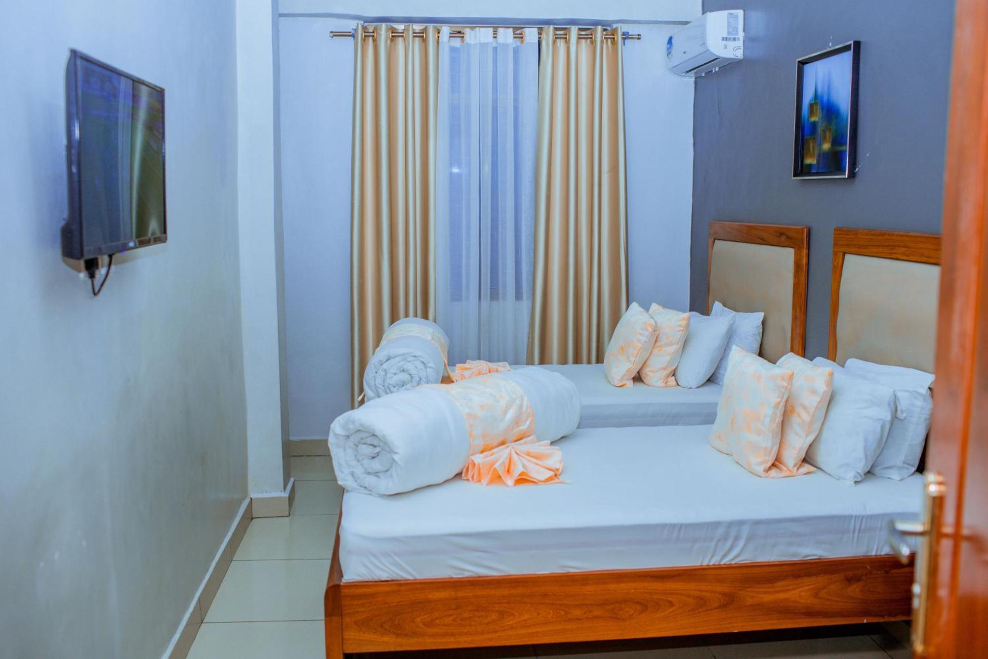 Le Grand Marie Hotel Νταρ ες Σαλάμ Εξωτερικό φωτογραφία